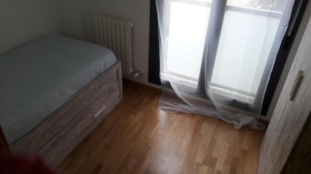 New, Cozy Apartment Plaza Del Pilar-Fuenclara 사라고사 객실 사진